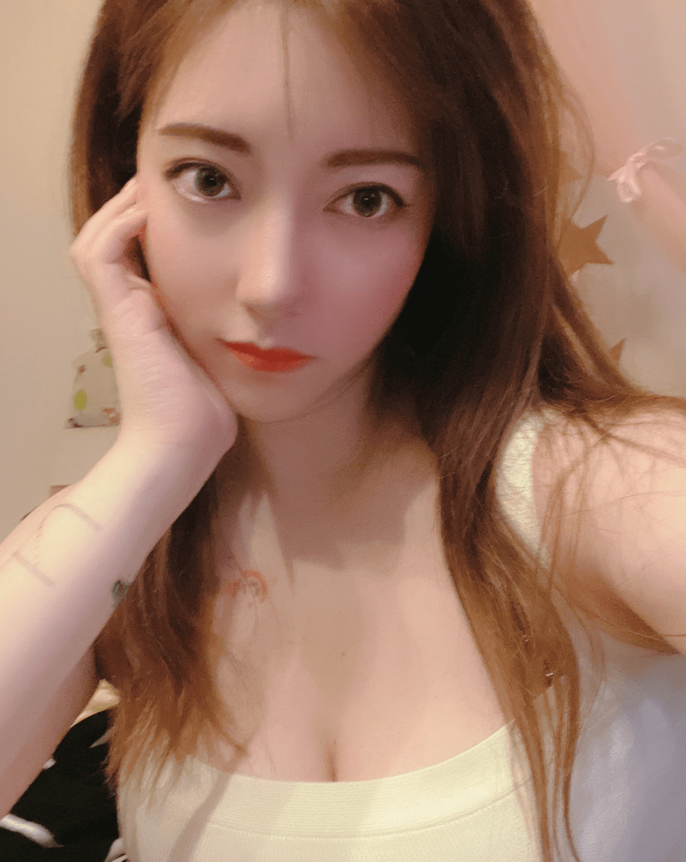 推特福利姬 onlyfans okirakuhuhu视频写真合集 35.17G